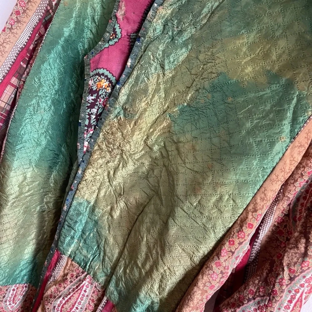 Vintage 1970s Quilted Robe Bohemian Patchwork - Picture 5 of 12
